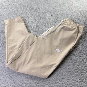 Nike Club Woven Tapered Leg Pants Mens Small Tan Athletic Elastic Waist Comfy